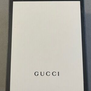 Gucci box
